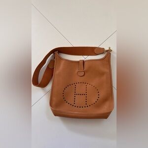 Pre-Loved Hermes shoulder bag
